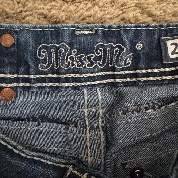 Miss Me Skinny Jean Y2K Stitched Bejeweled Women’s Size 26 - Picture 5 of 8